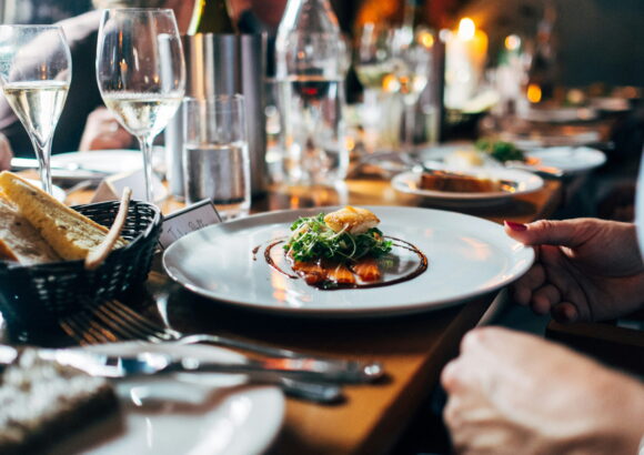 How to Choose the Best Restaurant Near You